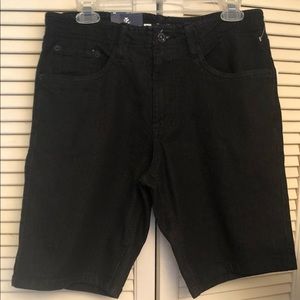 IZOD Sportflex Classic Fit Stretch Shorts W30 NWT